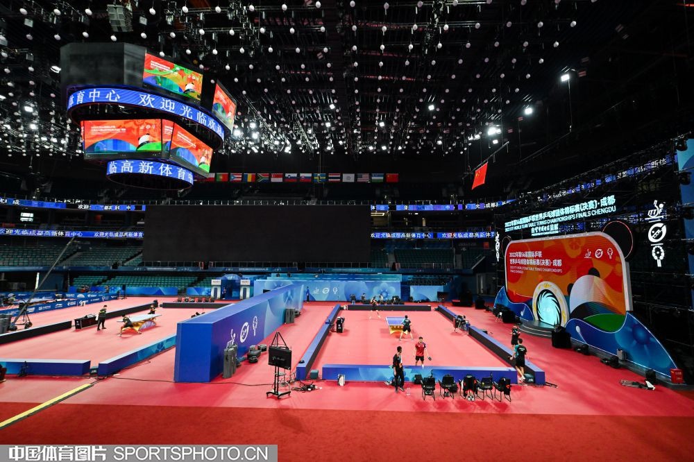 张德顺刷新中国女子10公里路跑最好成绩