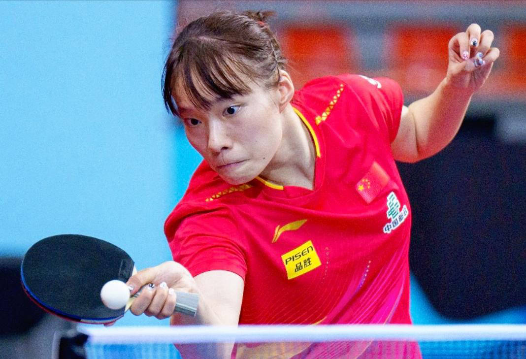 对手前锋的 对手前锋的